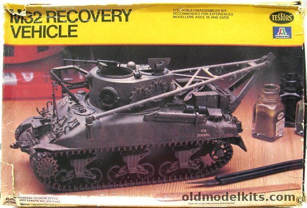 Testors 1/35 M32 Recovery Vehicle - TRV Tank Recovery Vehicle Sherman Chassis, 806 plastic model kit